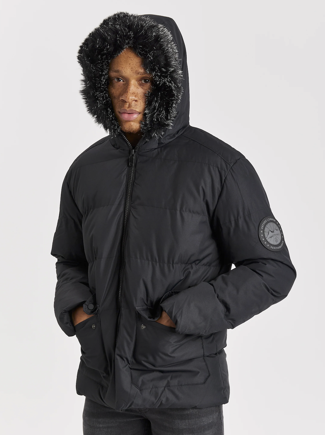 DEFEND LONDON FOSSET PUFFA JACKET BLACK